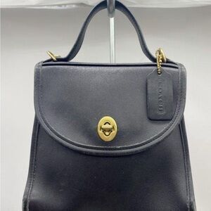 Vintage Regina 9983 Coach Black Leather with Strap & Hang Tag